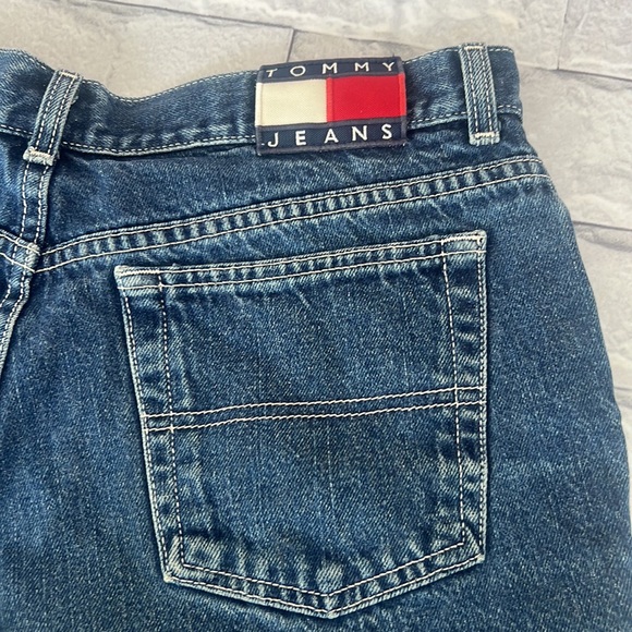 Y2K TOMMY HILFIGER DENIM SHORTS SIZE 13 - Picture 2 of 8
